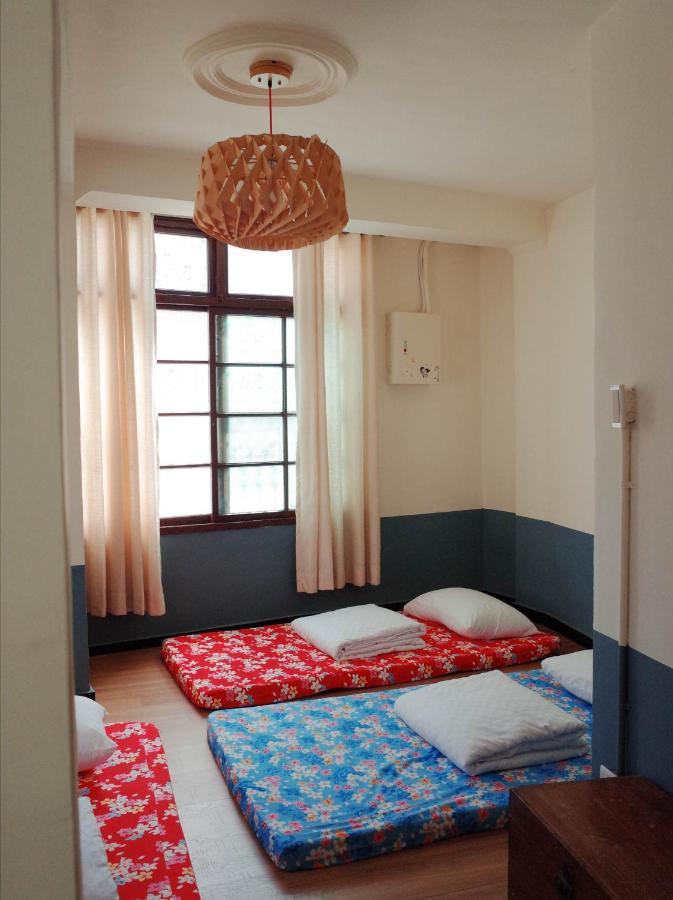 Neat Hostel Tainan Chambre photo